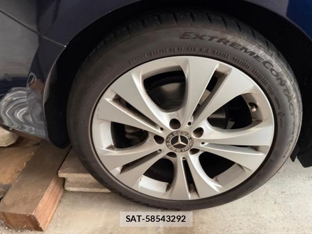 Mercedes Benz B-CLASS 2017-10 8830208-6