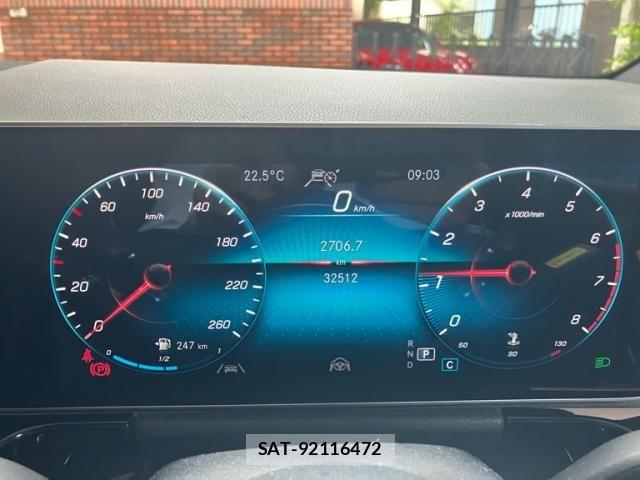 Mercedes Benz B-CLASS 2019-07 8849746-19