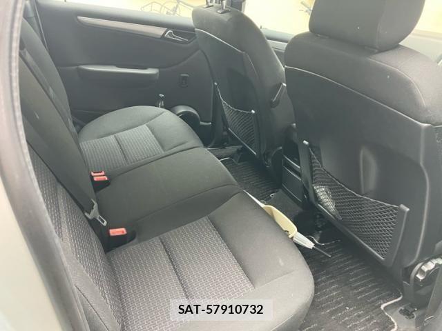 Mercedes Benz B-CLASS 2010-06 8880693-11