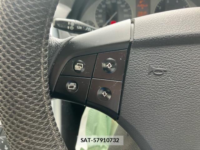 Mercedes Benz B-CLASS 2010-06 8880693-16