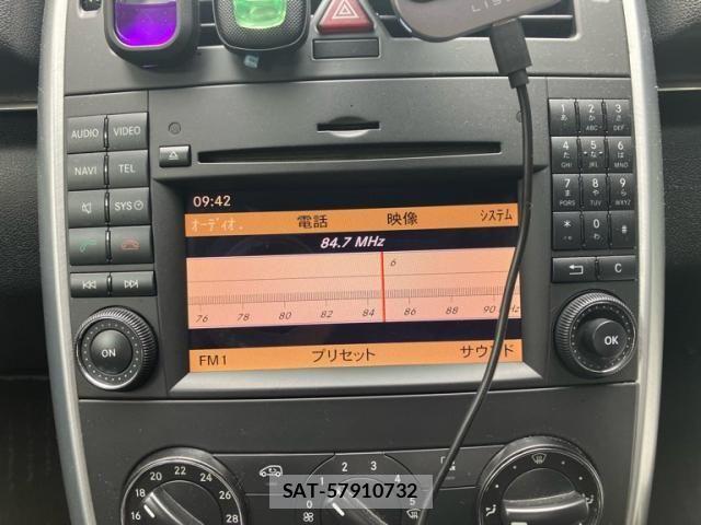 Mercedes Benz B-CLASS 2010-06 8880693-19