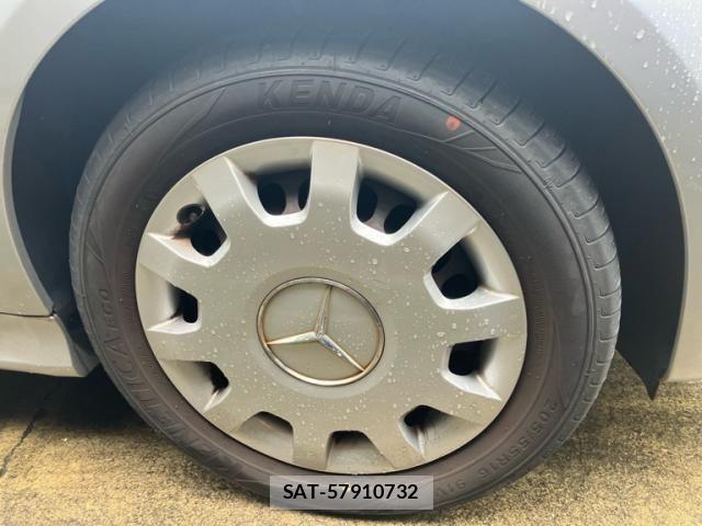Mercedes Benz B-CLASS 2010-06 8880693-4