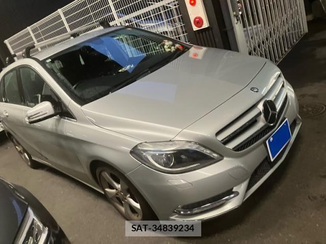 Mercedes Benz B-CLASS 2012-12 8880692-0