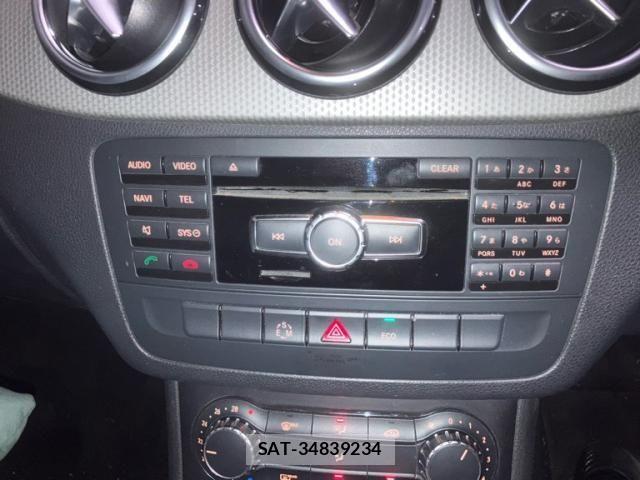 Mercedes Benz B-CLASS 2012-12 8880692-16