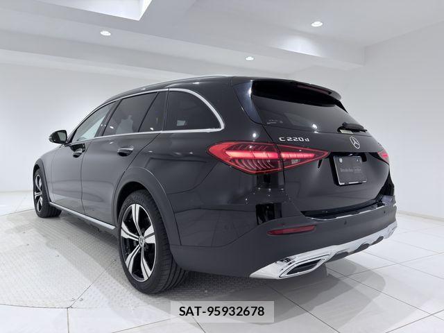 Mercedes Benz C-CLASS 2023-03 4045106-10