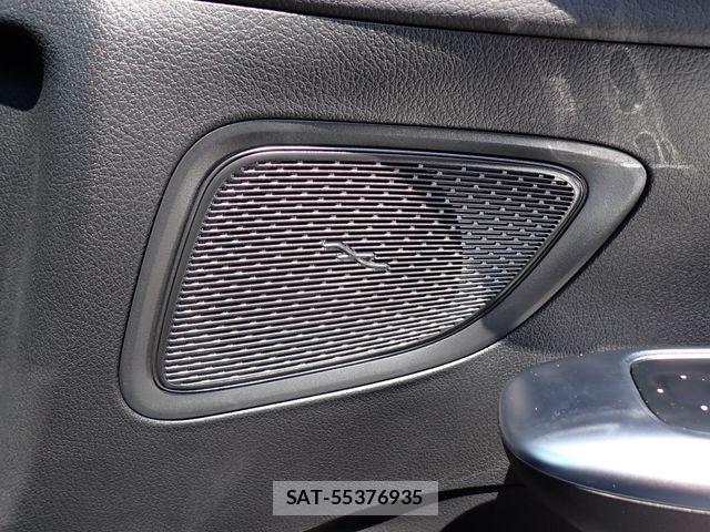 Mercedes Benz C-CLASS 2024-02 6012641-25