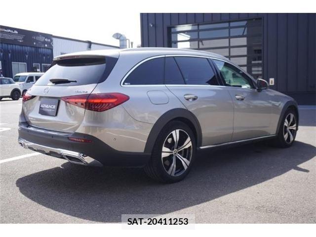 Mercedes Benz C-CLASS 2024-03 6499974-23