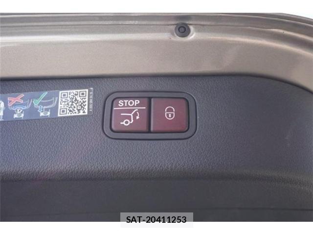 Mercedes Benz C-CLASS 2024-03 6499974-28
