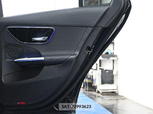 Mercedes Benz C-CLASS 2022-07 6815864-25