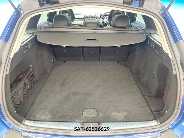 Mercedes Benz C-CLASS 2023-03 7358672-16