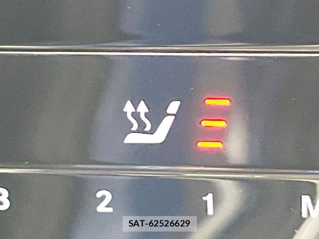 Mercedes Benz C-CLASS 2023-03 7358672-6