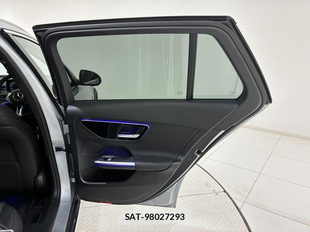 Mercedes Benz C-CLASS 2023-07 7617946-13