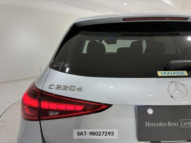 Mercedes Benz C-CLASS 2023-07 7617946-17