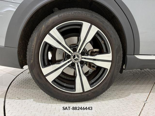 Mercedes Benz C-CLASS 2023-08 7617950-24