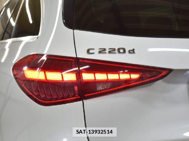 Mercedes Benz C-CLASS 2022-02 7725457-26