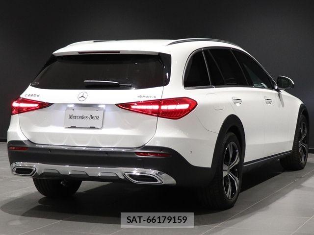 Mercedes Benz C-CLASS 2025-11 7979897-10