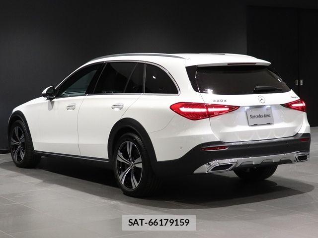 Mercedes Benz C-CLASS 2025-11 7979897-13