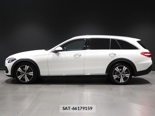 Mercedes Benz C-CLASS 2025-11 7979897-14