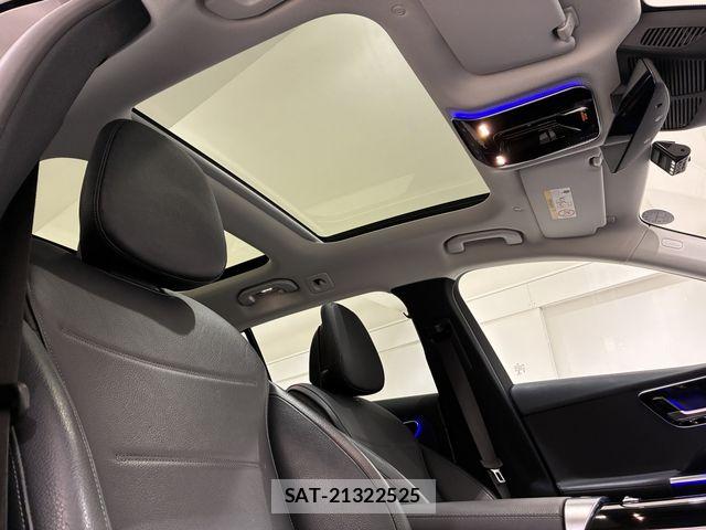 Mercedes Benz C-CLASS 2022-01 8208616-4