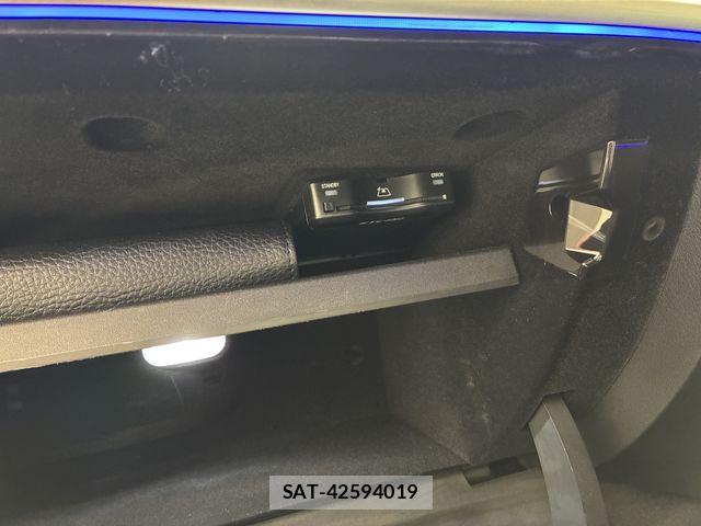 Mercedes Benz C-CLASS 2022-05 8208613-8
