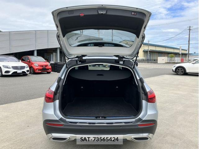 Mercedes Benz C-CLASS 2023-03 8413491-15