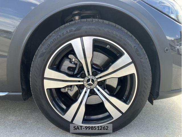 Mercedes Benz C-CLASS 2022-01 8871415-6