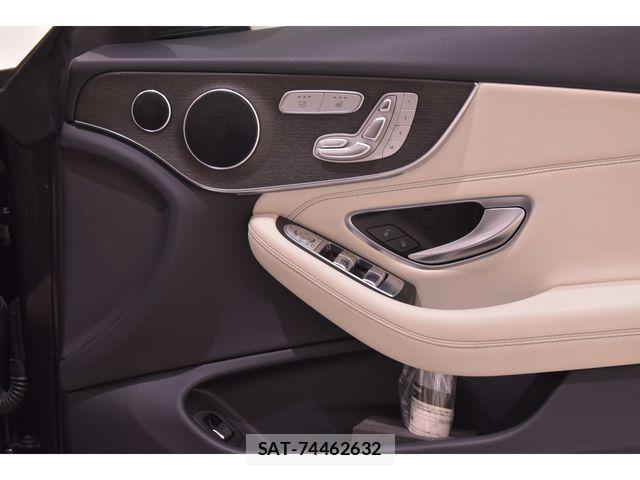 Mercedes Benz C-CLASS 2019-07 5871697-11