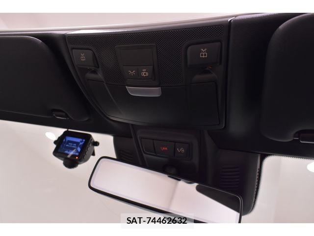 Mercedes Benz C-CLASS 2019-07 5871697-17