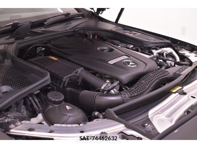 Mercedes Benz C-CLASS 2019-07 5871697-23