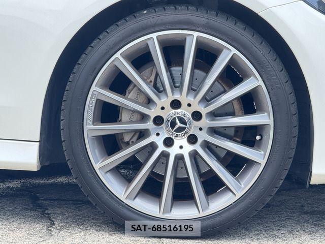 Mercedes Benz C-CLASS 2017-08 8100341-7