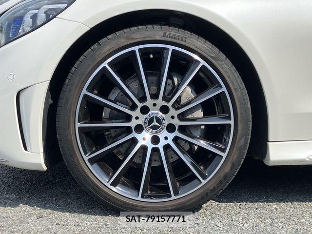 Mercedes Benz C-CLASS 2020-04 8208615-3