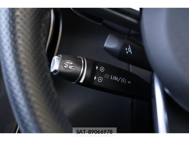 Mercedes Benz C-CLASS 2018-02 8208618-13