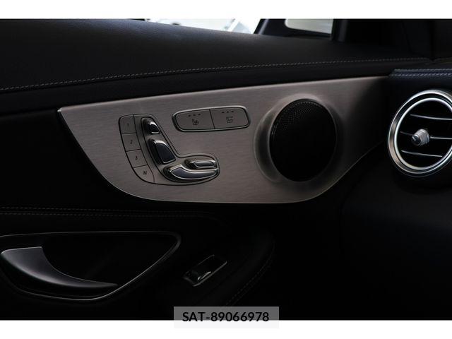 Mercedes Benz C-CLASS 2018-02 8208618-25
