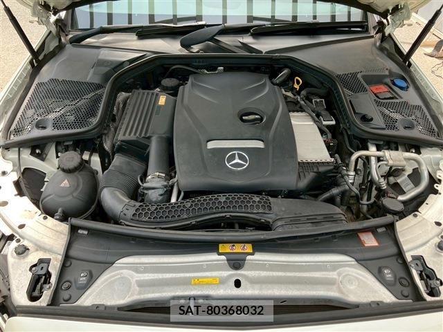 Mercedes Benz C-CLASS 2016-12 1296112-18