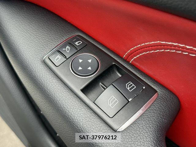 Mercedes Benz C-CLASS 2012-02 6672437-16