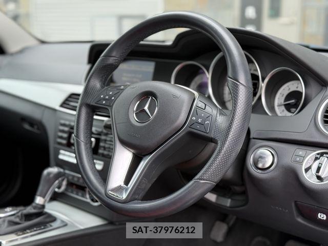 Mercedes Benz C-CLASS 2012-02 6672437-19
