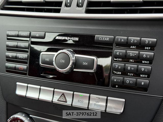 Mercedes Benz C-CLASS 2012-02 6672437-24
