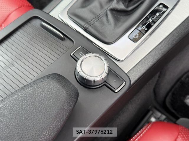 Mercedes Benz C-CLASS 2012-02 6672437-28