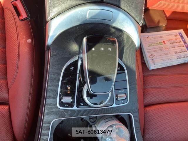 Mercedes Benz C-CLASS 2018-04 7358674-15