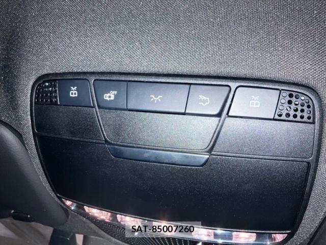 Mercedes Benz C-CLASS 2017-01 8245856-21