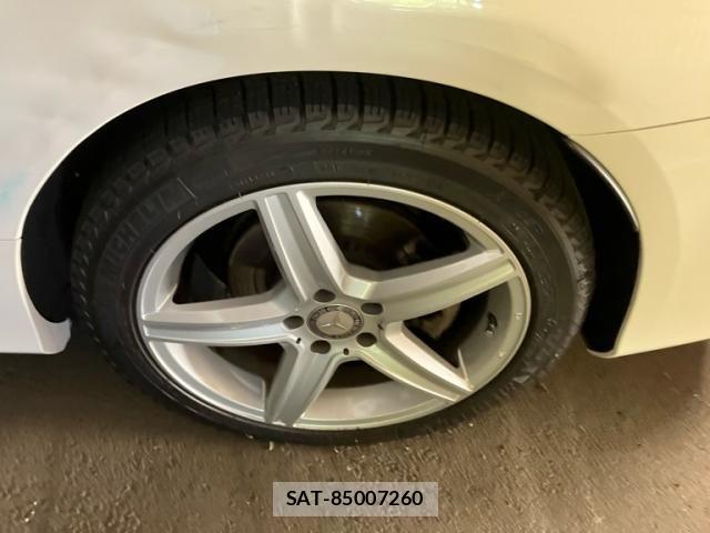 Mercedes Benz C-CLASS 2017-01 8245856-6