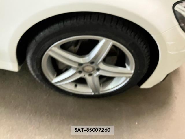 Mercedes Benz C-CLASS 2017-01 8245856-8