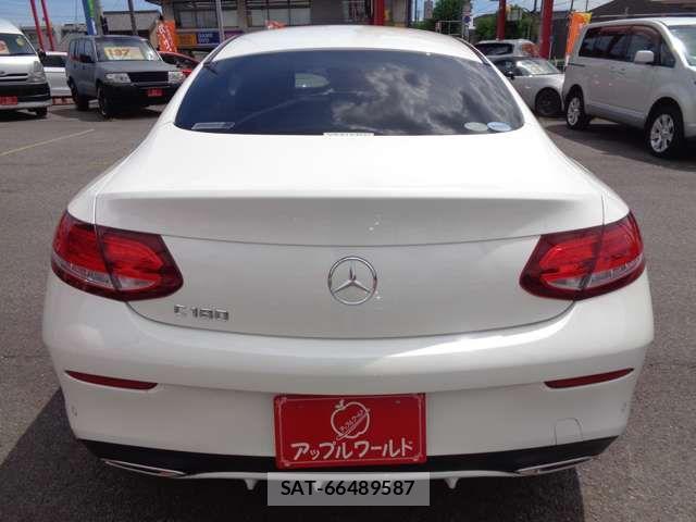 Mercedes Benz C-CLASS 2016-04 8485715-9