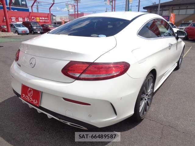 Mercedes Benz C-CLASS 2016-04 8485715-8