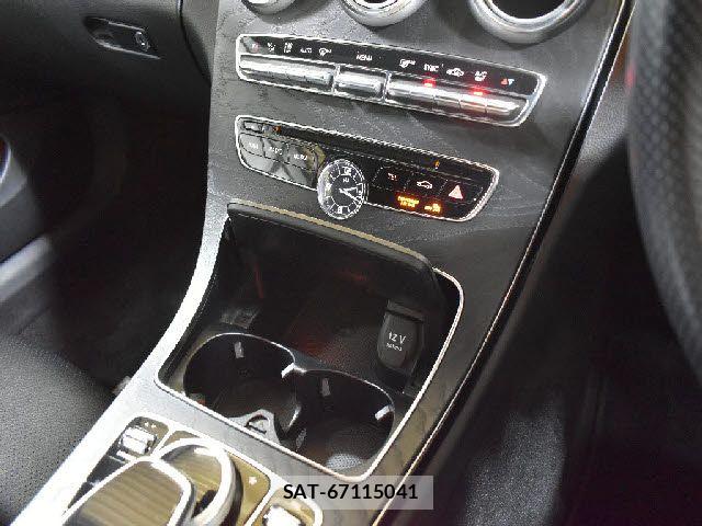Mercedes Benz C-CLASS 2018-02 8627633-11