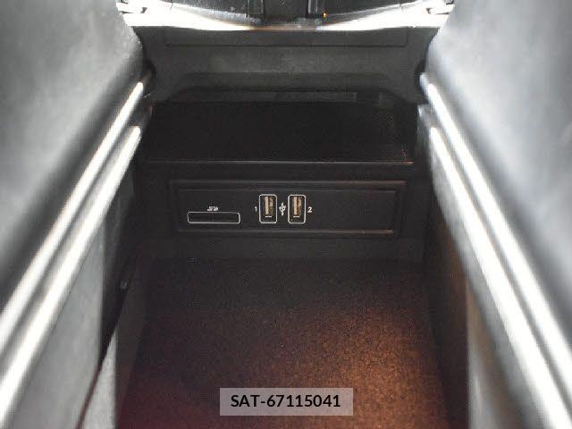 Mercedes Benz C-CLASS 2018-02 8627633-14
