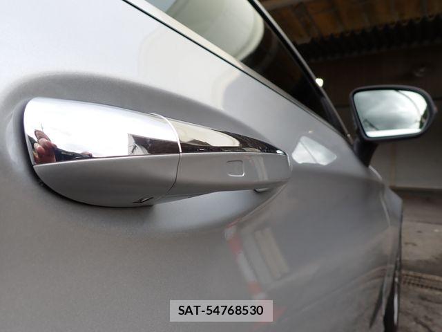 Mercedes Benz C-CLASS 2016-06 8780972-8