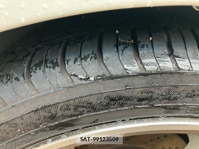 Mercedes Benz C-CLASS 2012-02 8880694-9