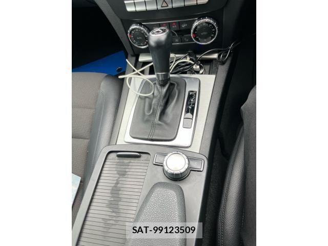 Mercedes Benz C-CLASS 2012-02 8880694-16