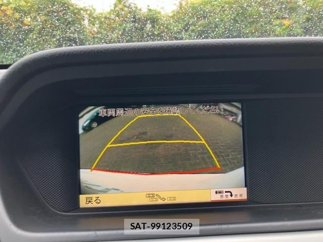 Mercedes Benz C-CLASS 2012-02 8880694-18